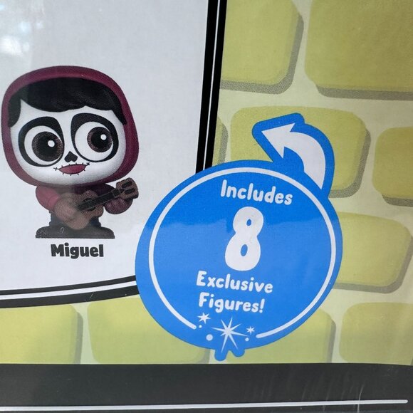 Disney Doorables Pixar Fest Collection Peek With 8 Exclusive Figures RETIRED NEW - Picture 8 of 9